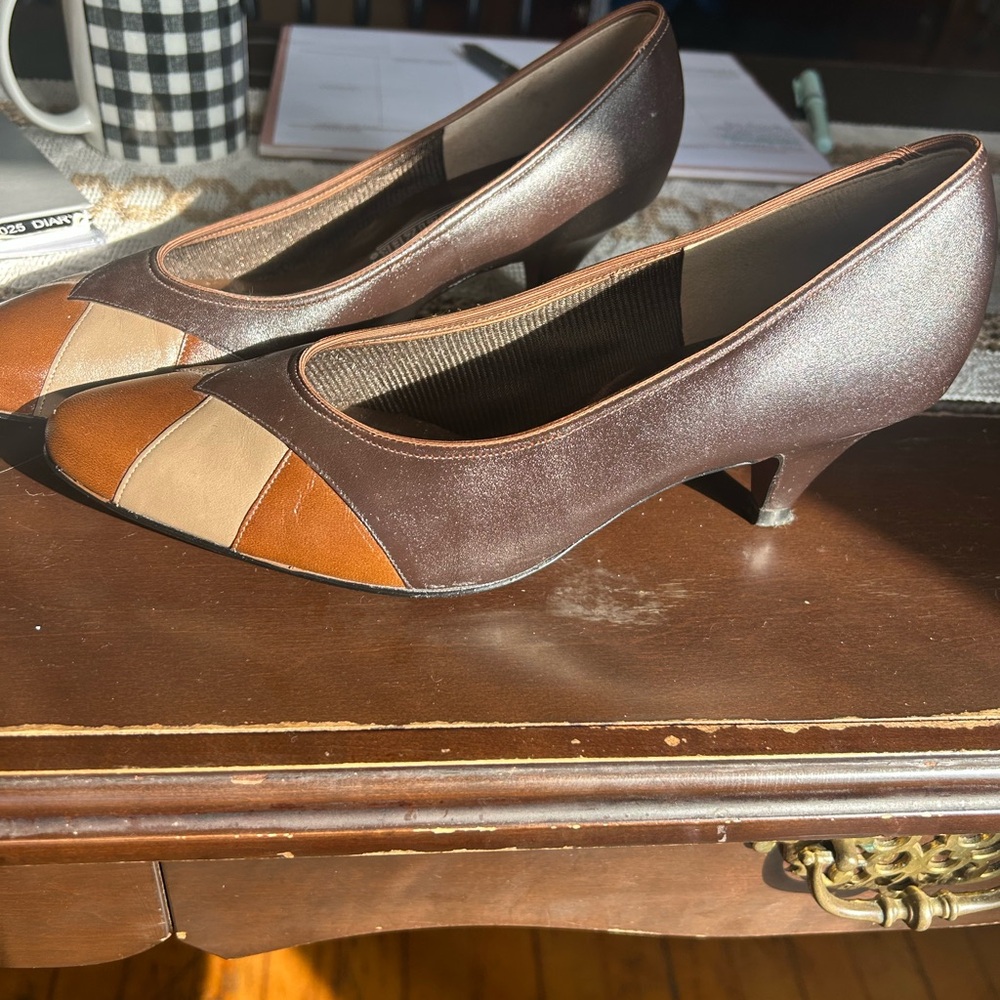 Elegant Brown and Tan Women's Shoes